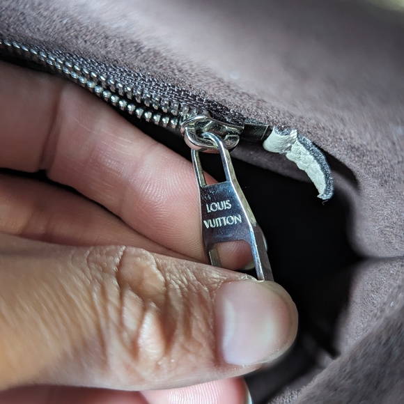 Authentic LV Malina Babylon in Galet - Picture 7 of 9